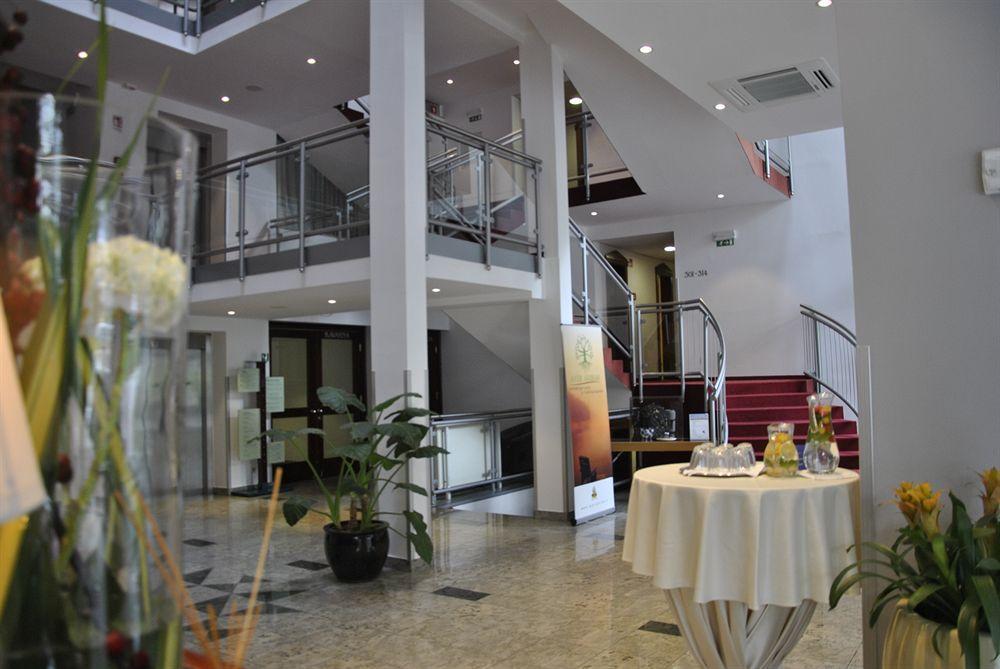 Kompas Hotel